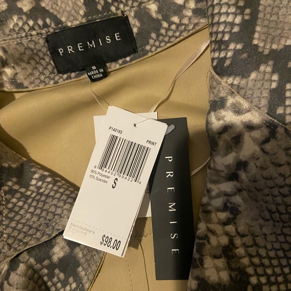 Brand new with tags premise snake print jacket - Picture 2 of 3